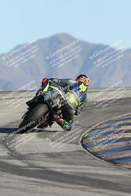 media/Jan-10-2026-Race Pace (Sat) [[3e4fee349c]]/2-Verified/Session 4 (Turn 12 Backside)/